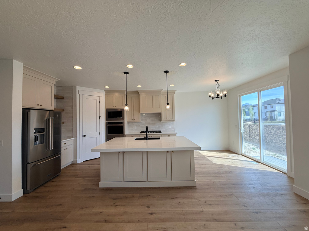 153 W AUTUMN BLAZE DR #4320 Vineyard, UT 84059