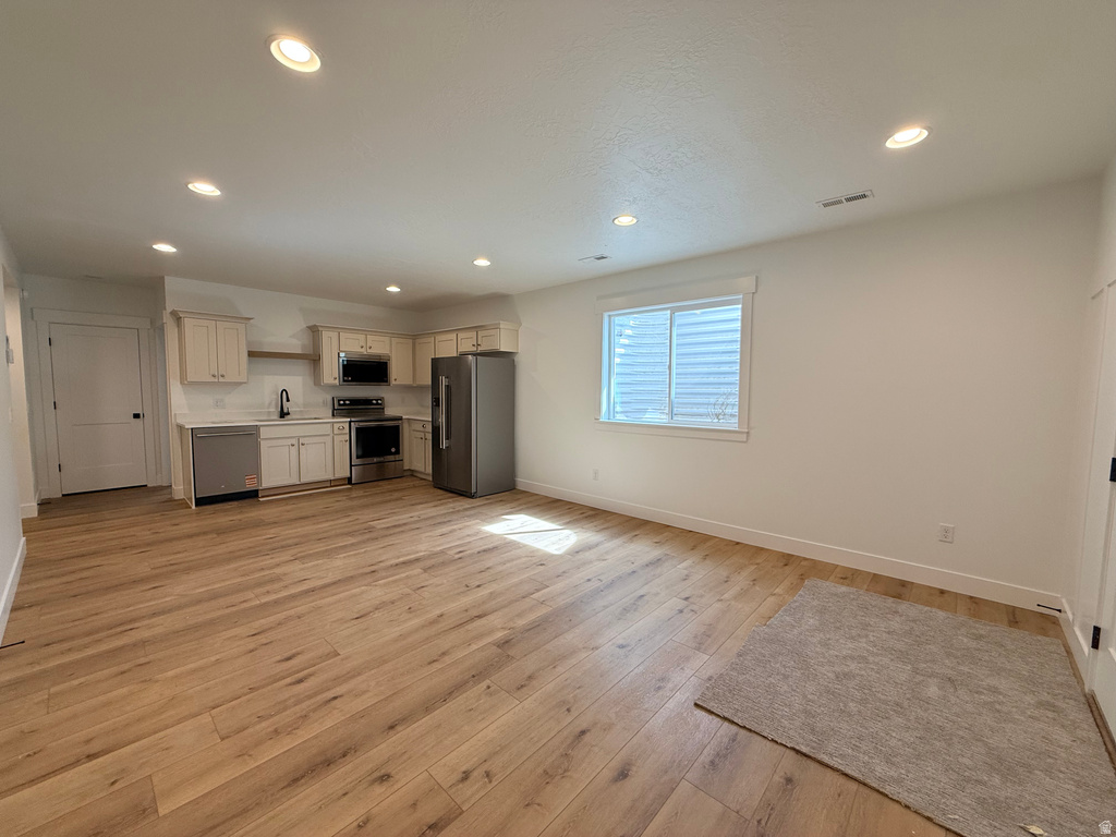 153 W AUTUMN BLAZE DR #4320 Vineyard, UT 84059
