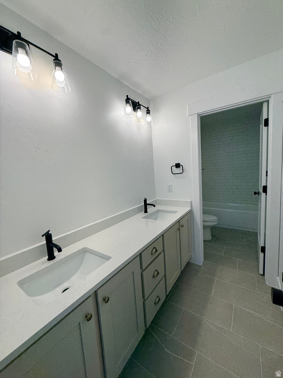 153 W AUTUMN BLAZE DR #4320 Vineyard, UT 84059