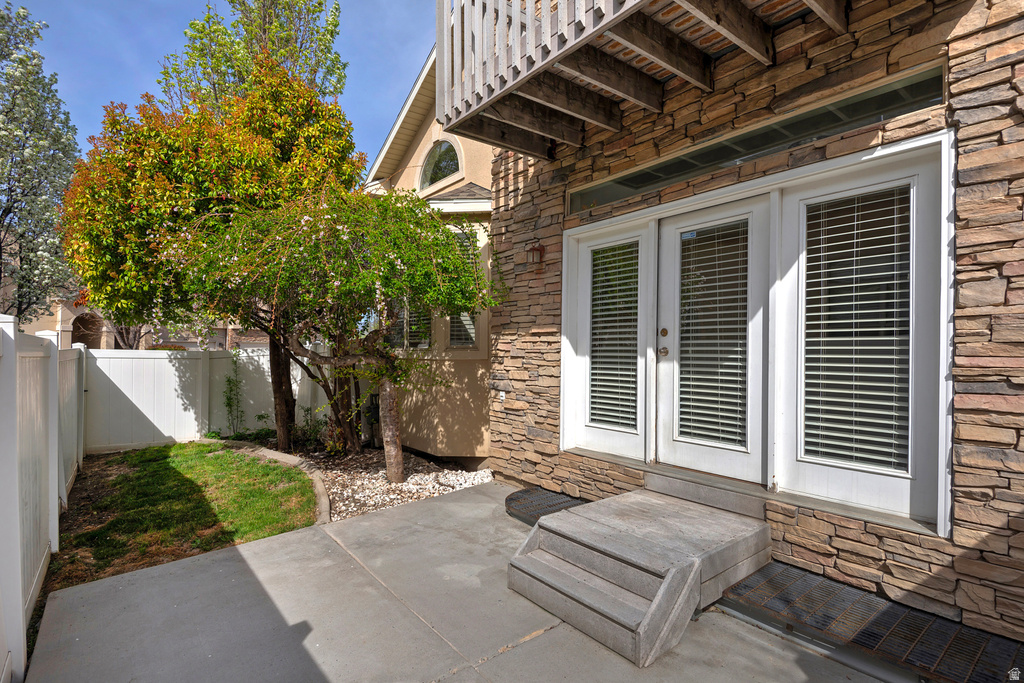 1364 E OLD MAPLE CT Salt Lake City, UT 84117