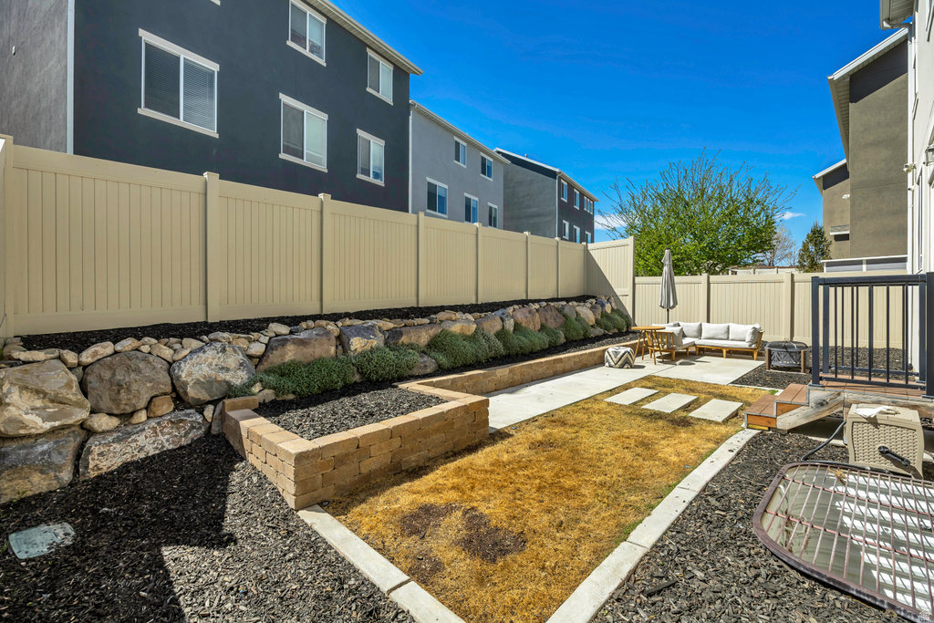 2967 S WILLOW CREEK DR #2407 Saratoga Springs, UT 84045