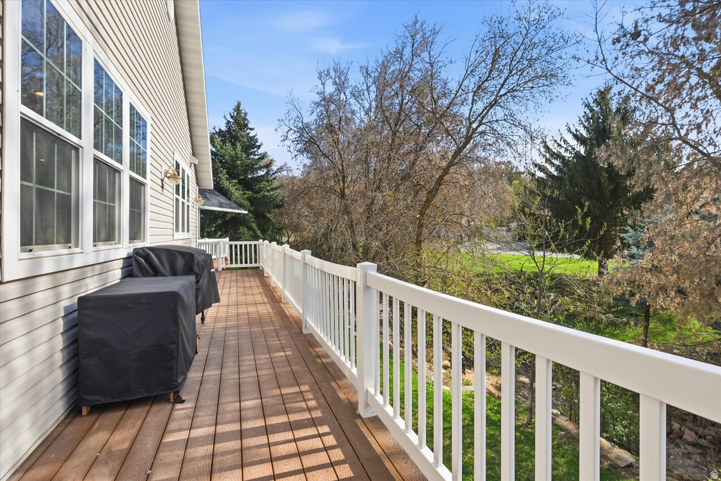 353 E ROBIN ST Smithfield, UT 84335