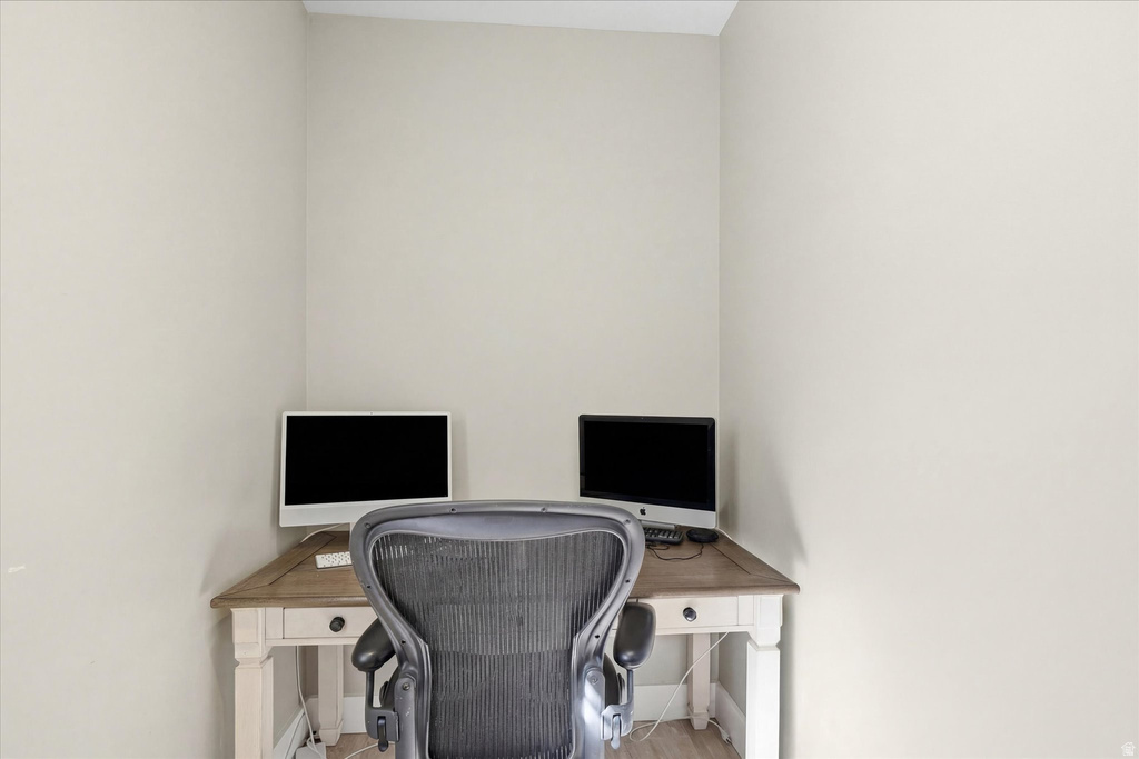 353 E ROBIN ST Smithfield, UT 84335