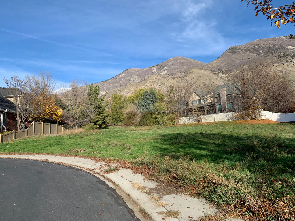 9478 N 3830 CIR Cedar Hills, UT 84062
