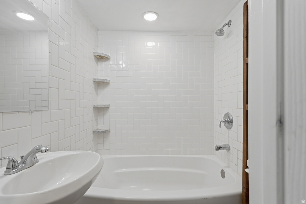 2710 E CANYON RD Spanish Fork, UT 84660