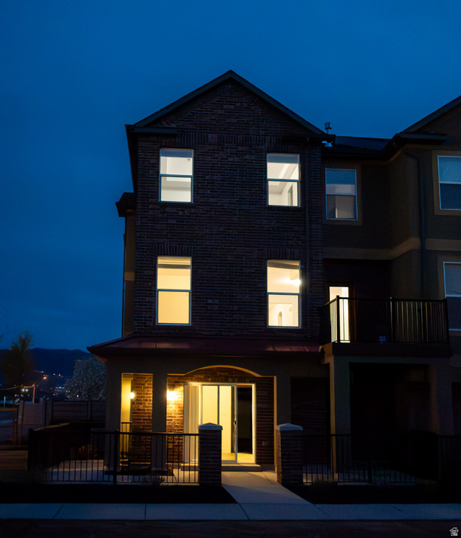 699 E HILLOCK CT #16 Draper, UT 84020