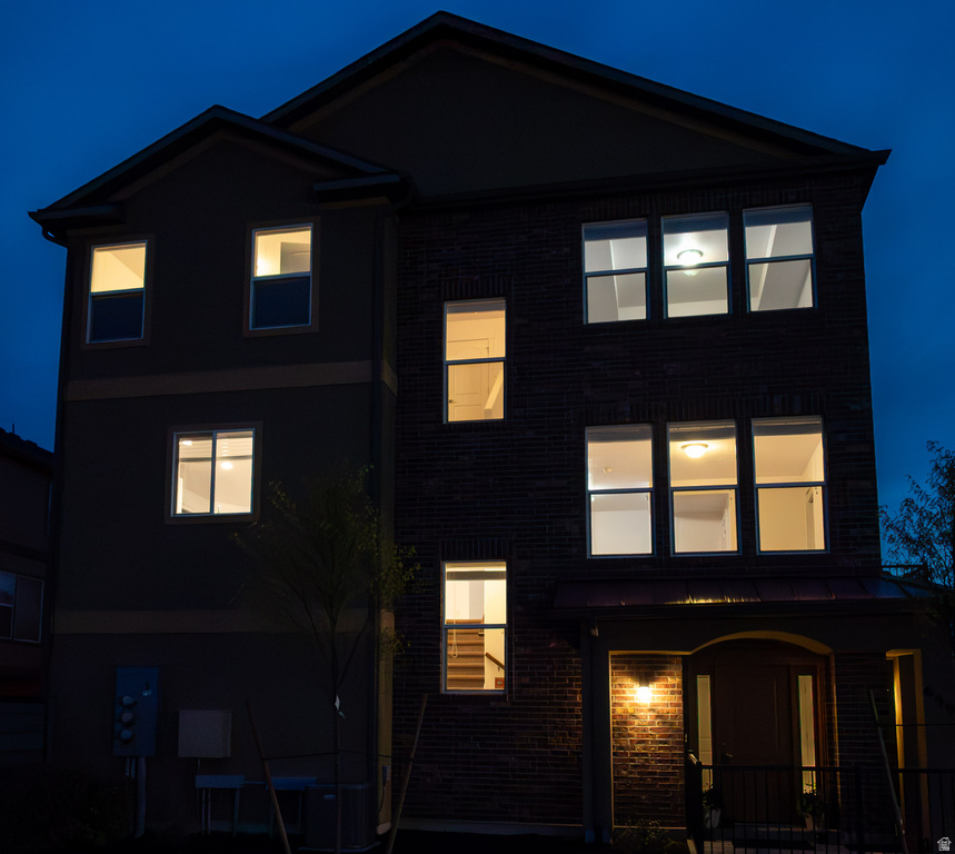 699 E HILLOCK CT #16 Draper, UT 84020