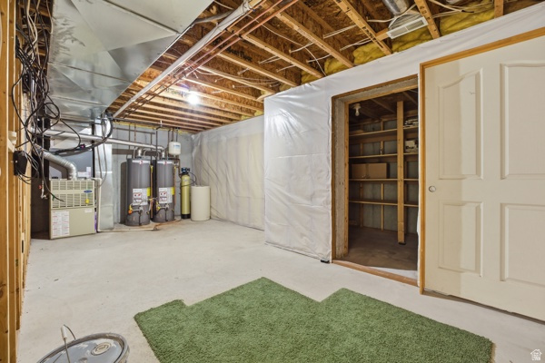 1035 N VALLEY DR Tremonton, UT 84337