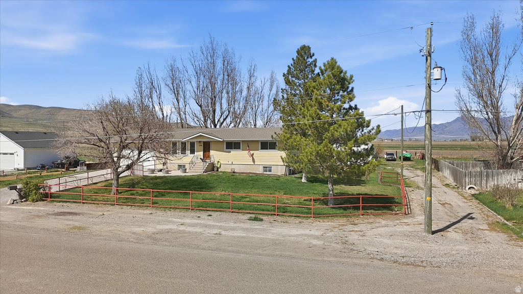 5790 W 13600 N Garland, UT 84312