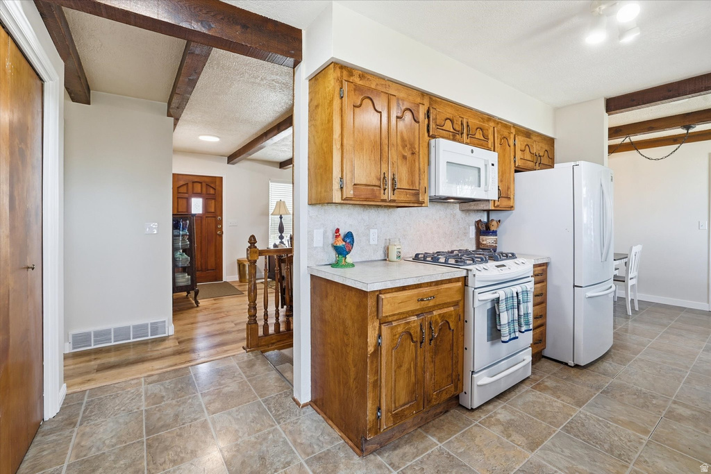 5790 W 13600 N Garland, UT 84312