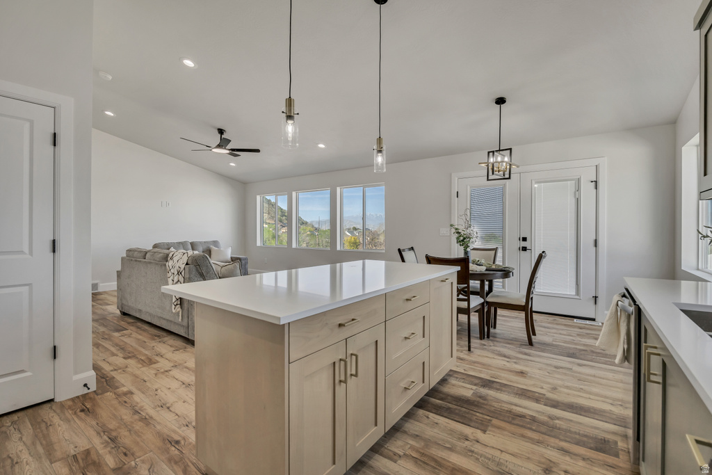 598 CANYON RD Tooele, UT 84074