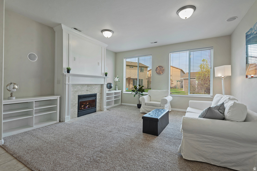 951 N AMBERLY DR North Salt Lake, UT 84054