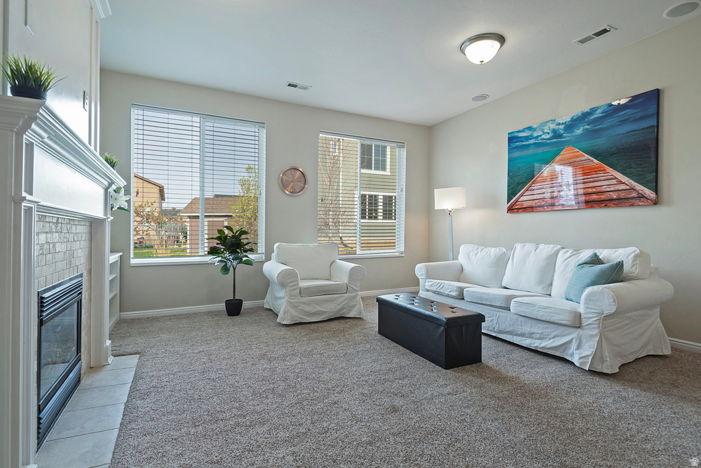 951 N AMBERLY DR North Salt Lake, UT 84054