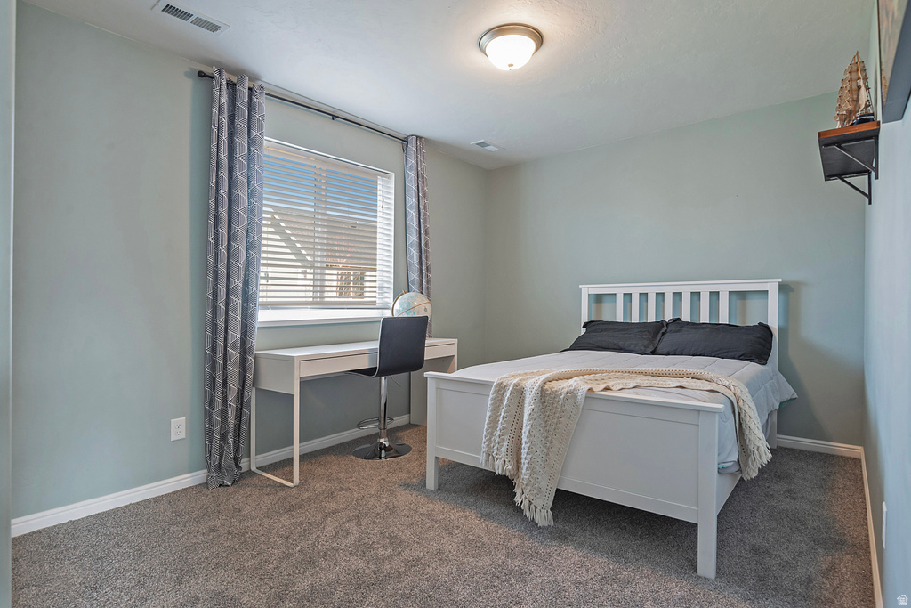 951 N AMBERLY DR North Salt Lake, UT 84054