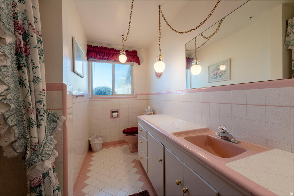 3728 S 2140 E Millcreek, UT 84109