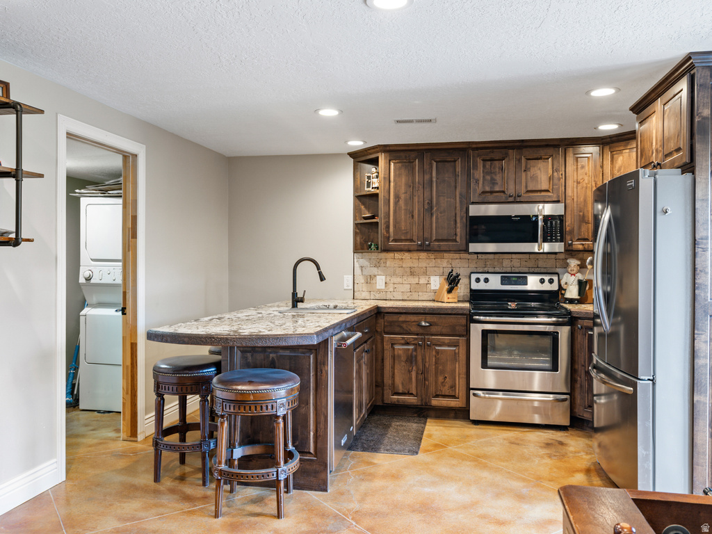 3050 N BRONZEWOOD CIR Erda, UT 84074