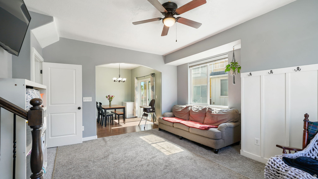 1825 E COSMOS DR photo 5