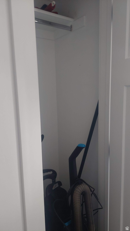 2159 W 520 S Roosevelt, UT 84066