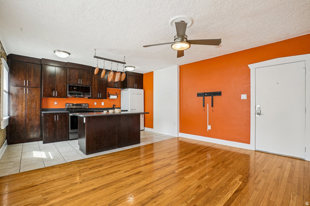 555 E 100 S #206 Salt Lake City, UT 84102