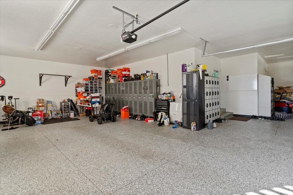 1542 S VALLEY VIEW DR Perry, UT 84302