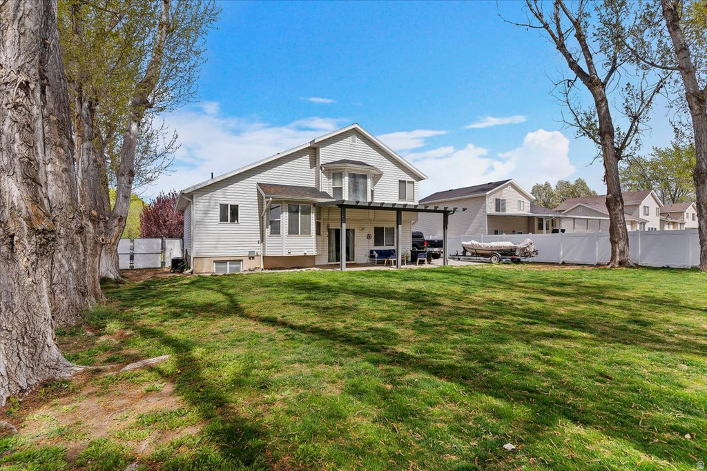 1149 W 1520 N Clinton, UT 84015