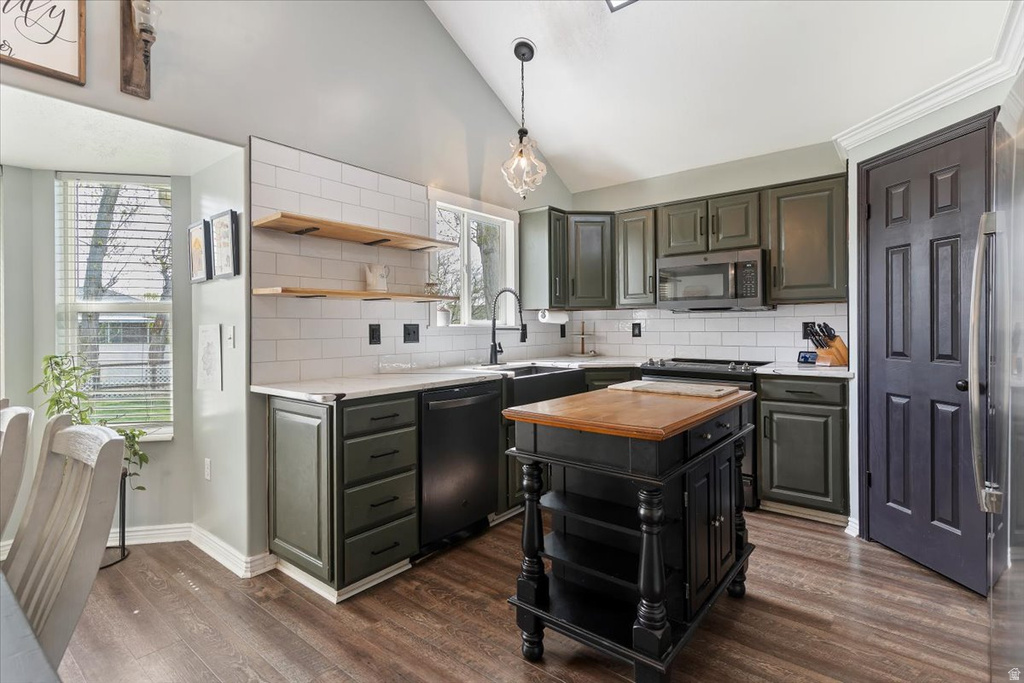 1149 W 1520 N Clinton, UT 84015