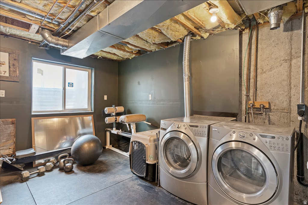 1149 W 1520 N Clinton, UT 84015