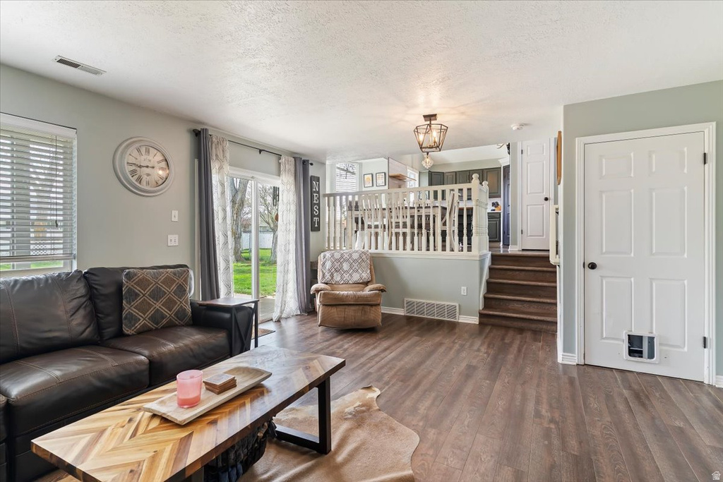 1149 W 1520 N Clinton, UT 84015