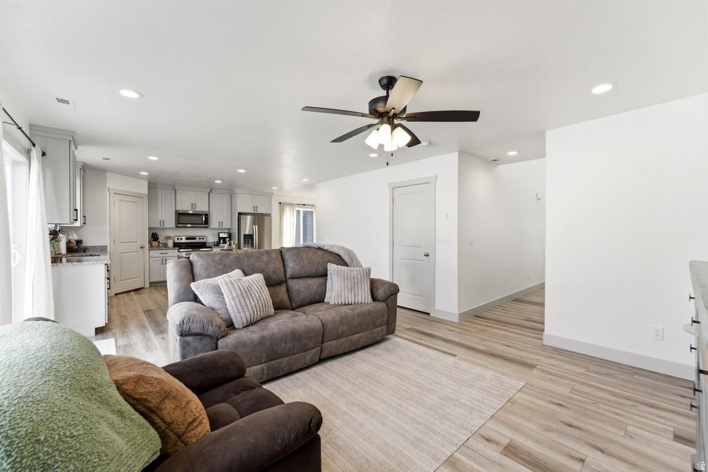 1275 S 300 W Tremonton, UT 84337