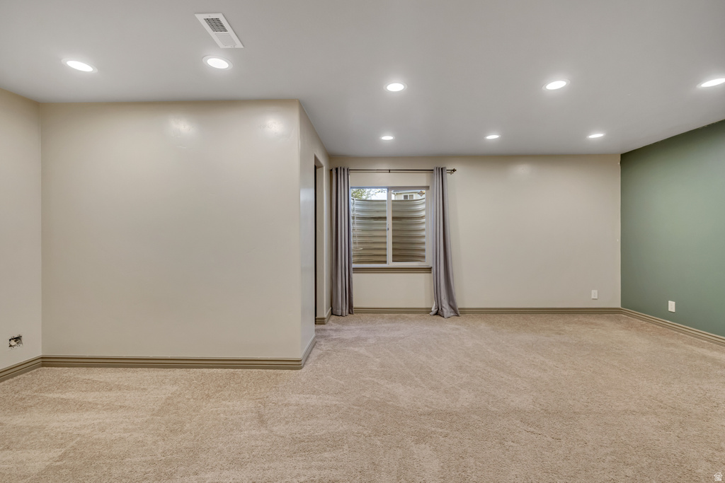 5612 W HIGH SPIRIT CT Herriman, UT 84096