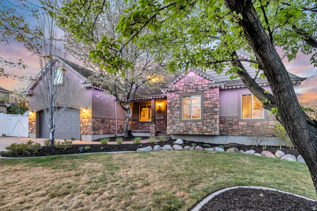 5612 W HIGH SPIRIT CT Herriman, UT 84096