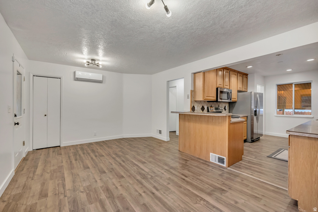 339 TYLER AVE Ogden, UT 84404