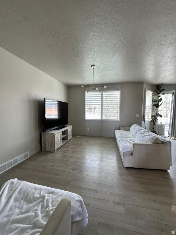 9572 S LEA HEATHER WAY West Jordan, UT 84081