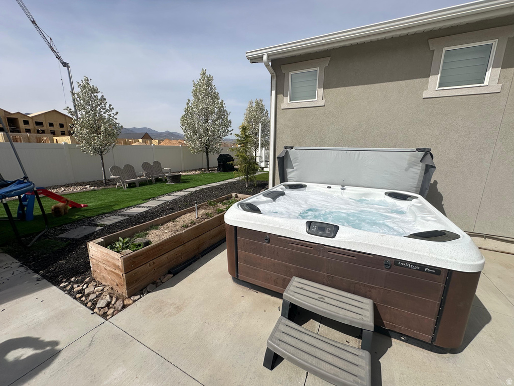 9572 S LEA HEATHER WAY West Jordan, UT 84081