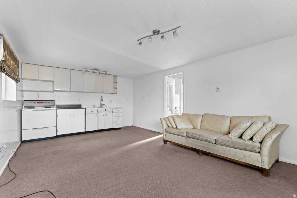 3215 S 2100 ST Millcreek, UT 84109