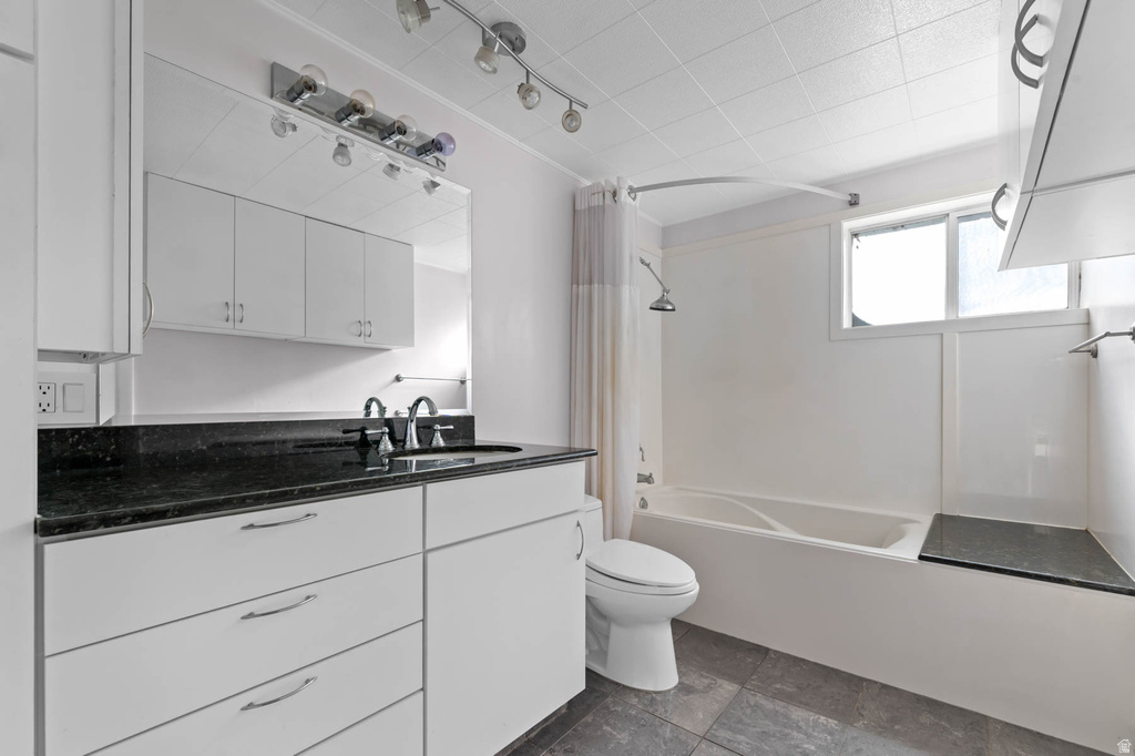 3215 S 2100 ST Millcreek, UT 84109