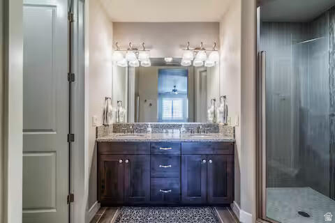 3800 PARADISE VILLAGE DR #49 DR #49 Santa Clara, UT 84765