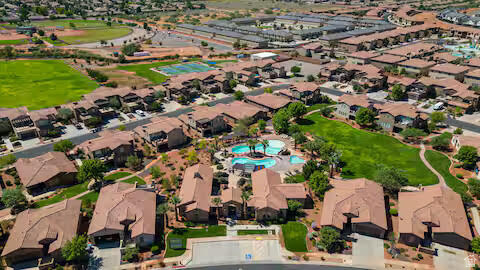 3800 PARADISE VILLAGE DR #49 DR #49 Santa Clara, UT 84765