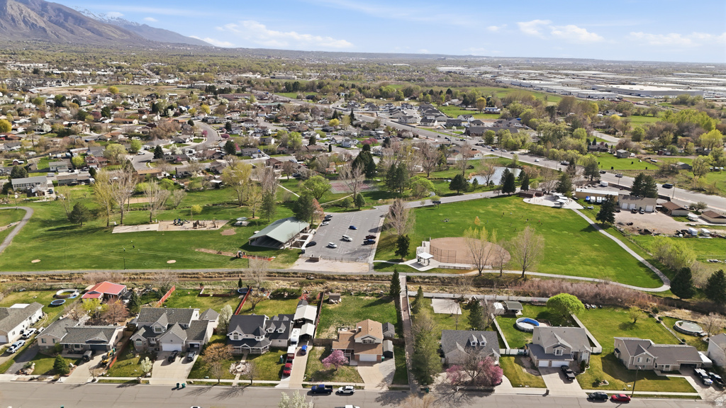 373 W 1500 N Harrisville, UT 84404