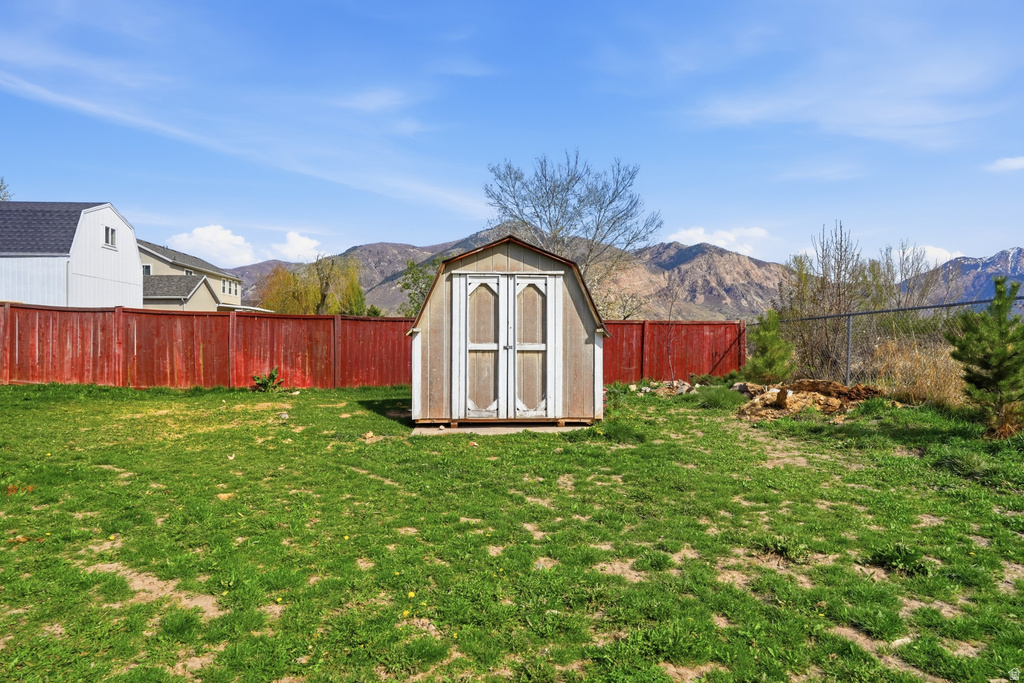 373 W 1500 N Harrisville, UT 84404