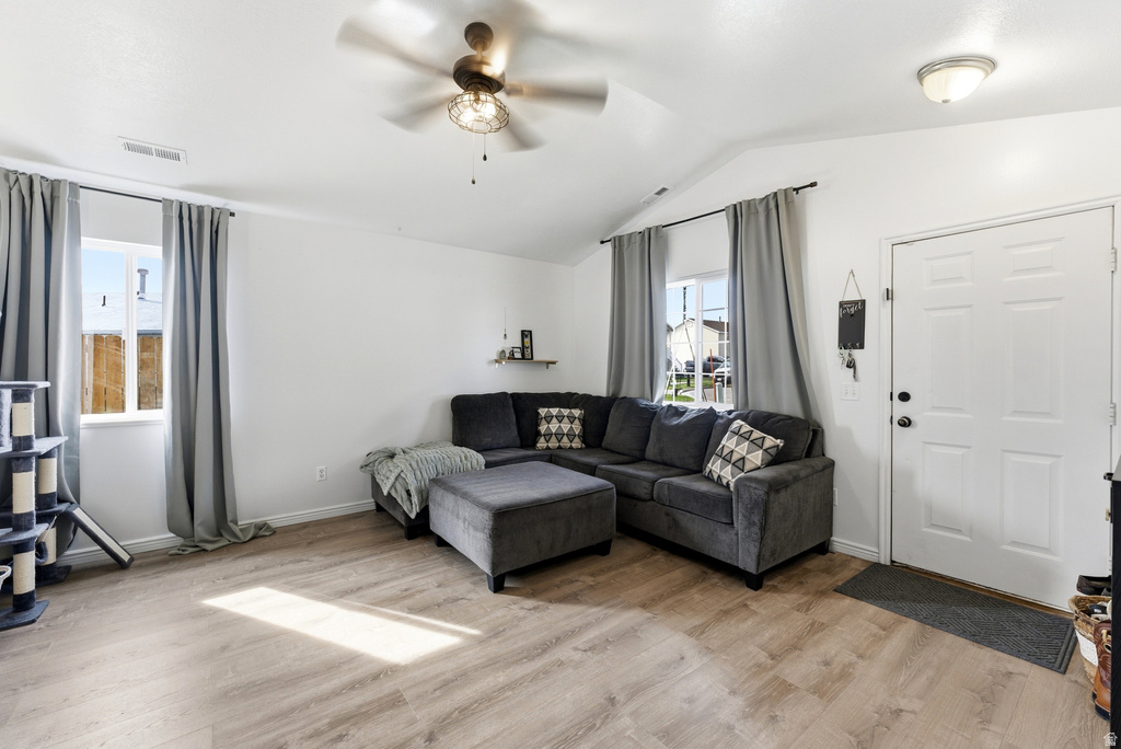 1296 N 925 W Harrisville, UT 84404