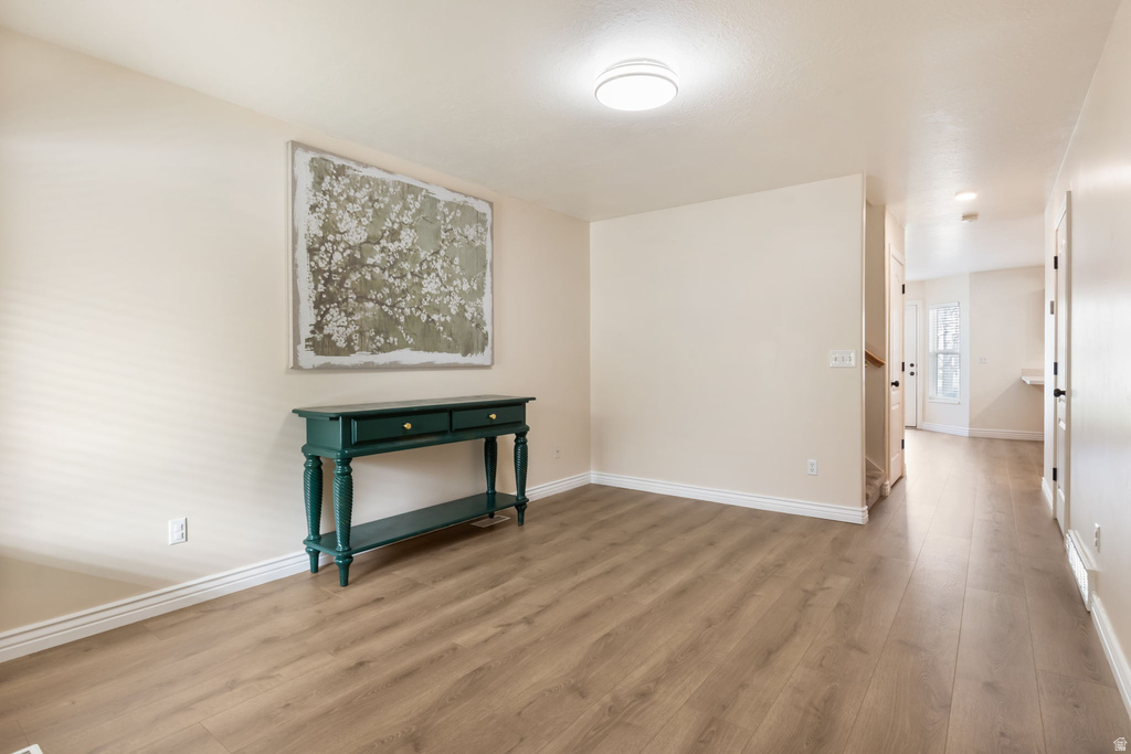 668 E CLEARWATER DR Layton, UT 84041