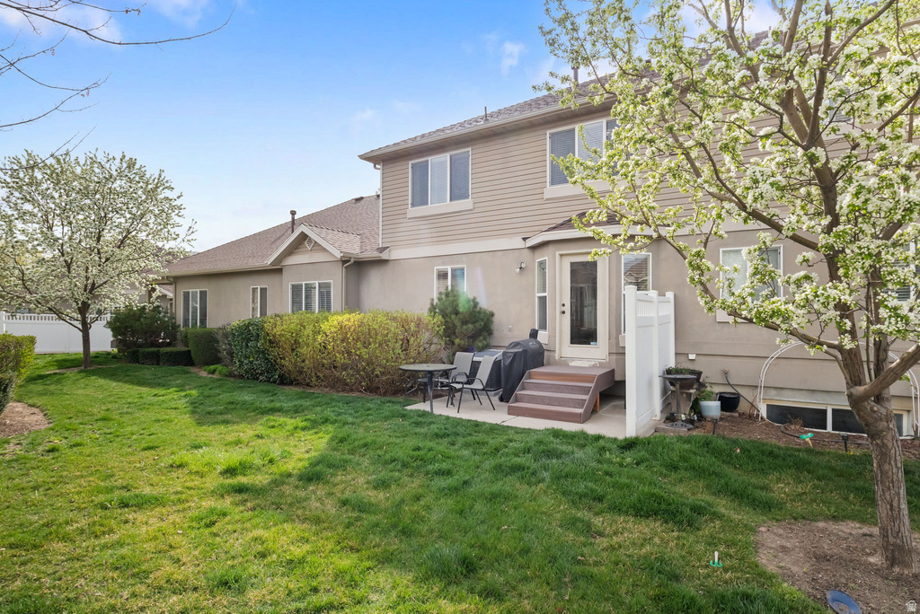 668 E CLEARWATER DR Layton, UT 84041