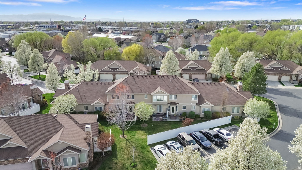 668 E CLEARWATER DR Layton, UT 84041