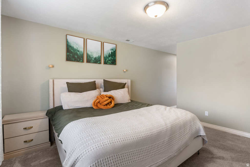 668 E CLEARWATER DR Layton, UT 84041