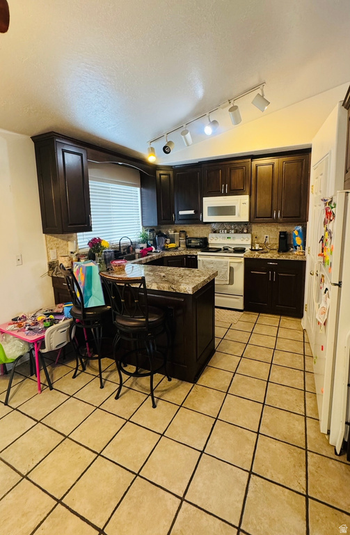 5504 W RIDGE FLOWER WAY Salt Lake City, UT 84118