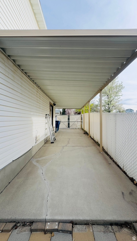 5504 W RIDGE FLOWER WAY Salt Lake City, UT 84118