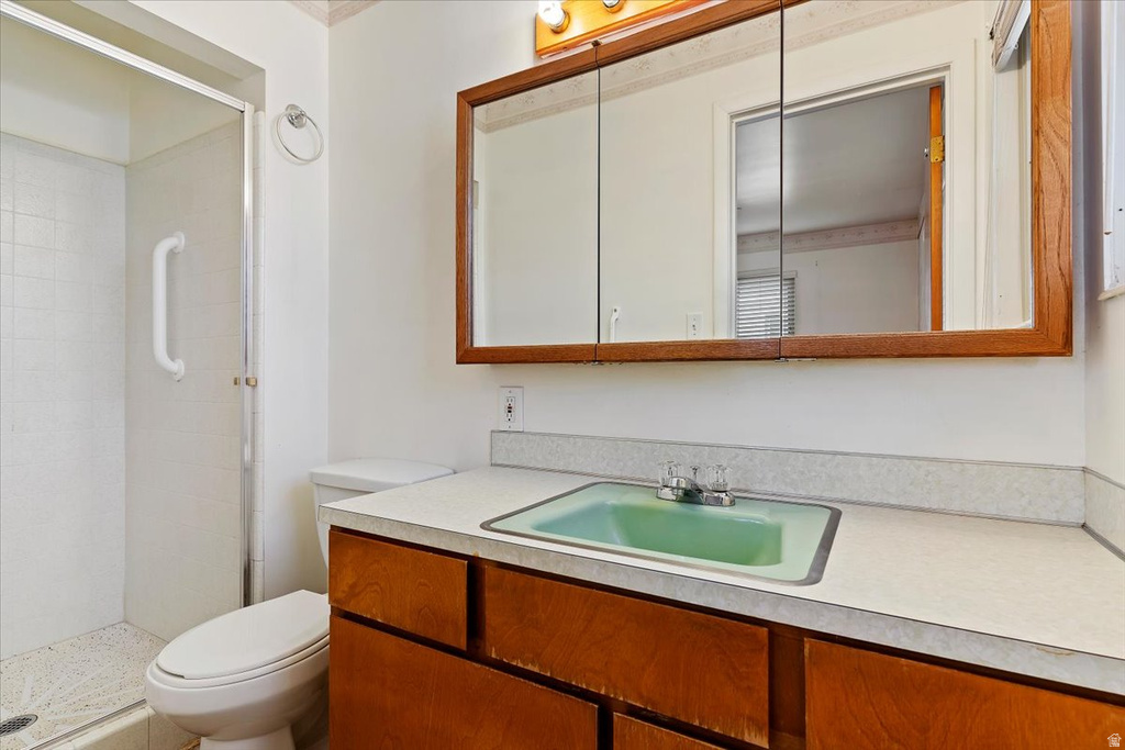 1183 MALA DR Layton, UT 84041