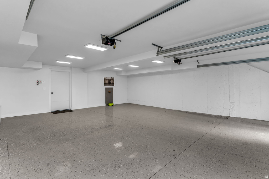 7775 N PINEBROOK RD Park City, UT 84098