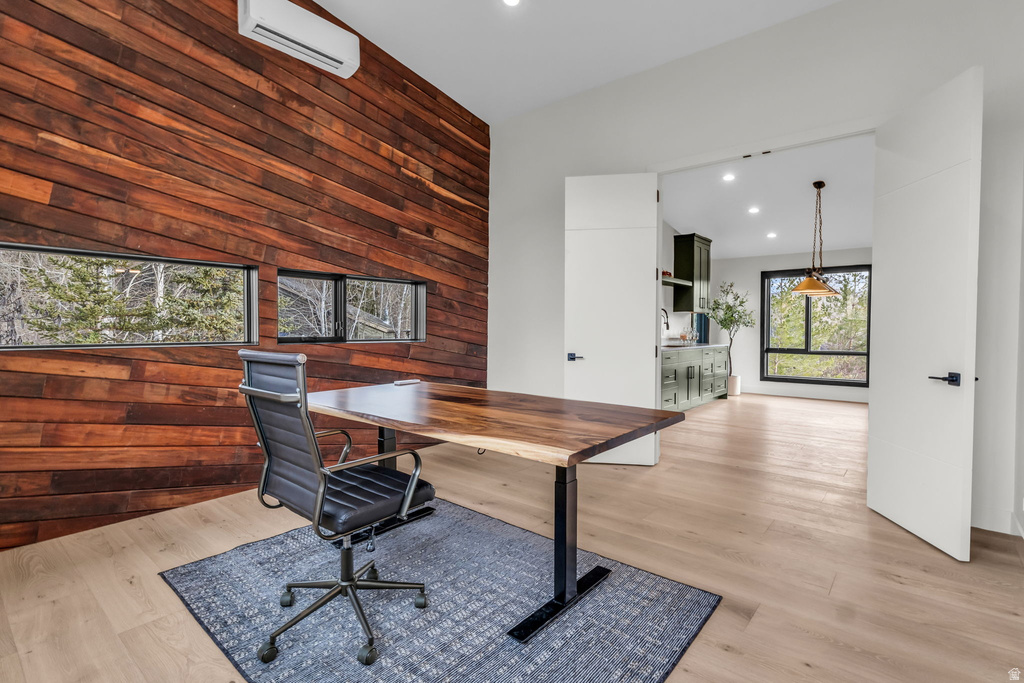 7775 N PINEBROOK RD Park City, UT 84098